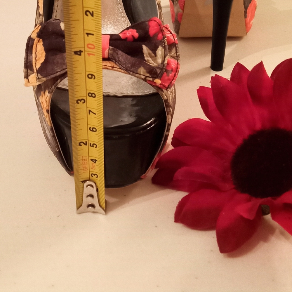 SALE🎁NWT🎁FREE GIFT INCLUDED🎁Stiletto Platform Peep Toe High Heel Double Bow - Picture 12 of 14